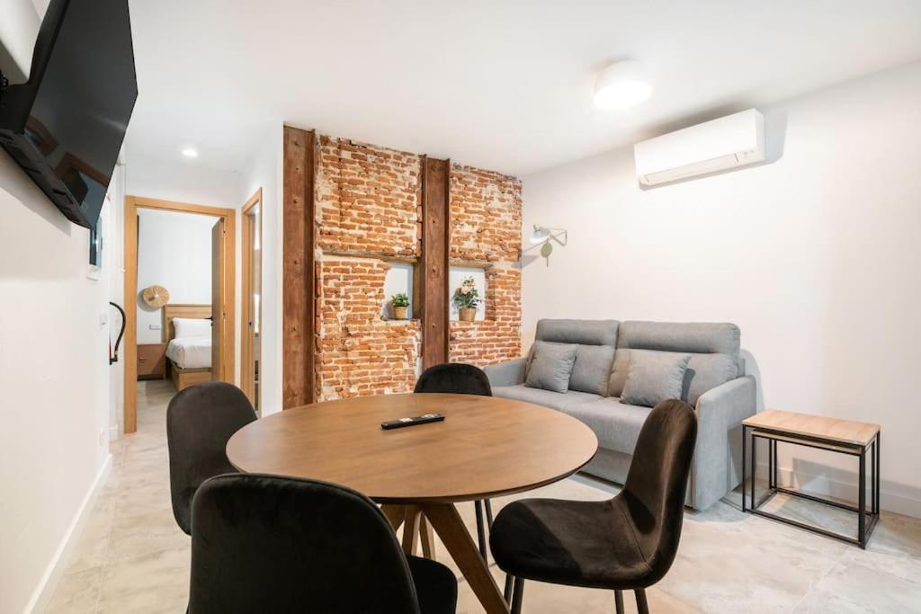 Nice Flat In Lavapies At Street Level S23A Μαδρίτη Εξωτερικό φωτογραφία